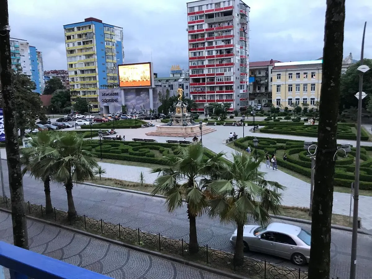 Casa Neptun In Old Batumi Apartment