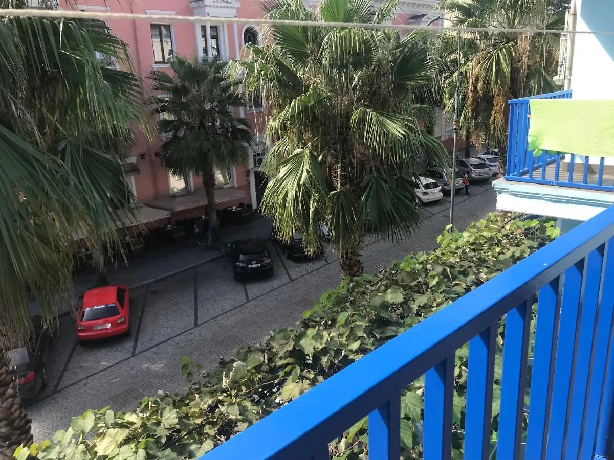 Casa Neptun In Old Batumi Apartment