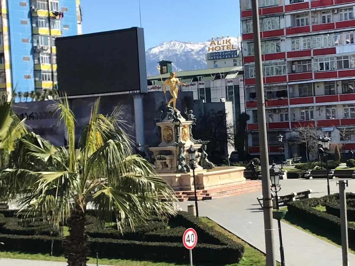 Casa Neptun In Old Batumi Apartment